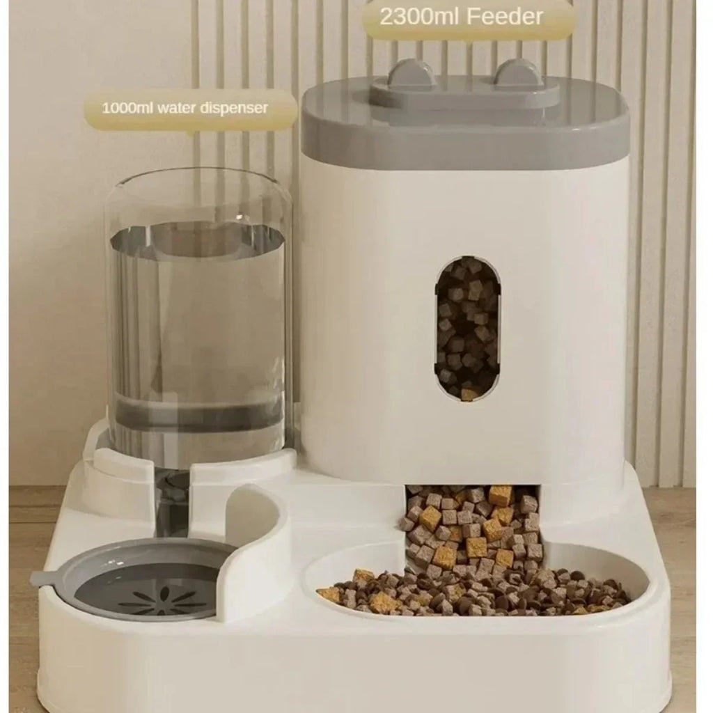Automatic Feeder Dog Cat Food Bowl With Water Fountain Large Capacity Pet Food Storage Dispenser Container Puppy Pet Accessories
Mangiatoia Doppia Automatica per Cani e Gatti con Fontanella d'Acqua